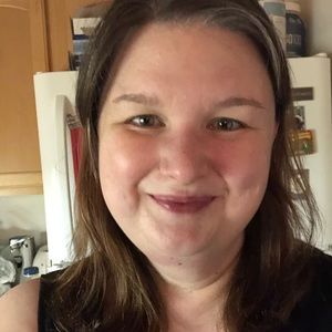 Meet your Posher, Cynthia